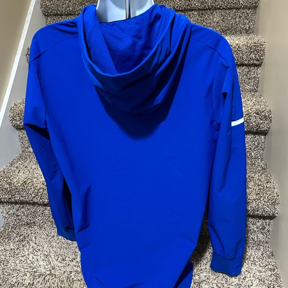 Perfect like new - Adidas *GVSU Grand Valley State* lightweight athletic jacket - Picture 2 of 4